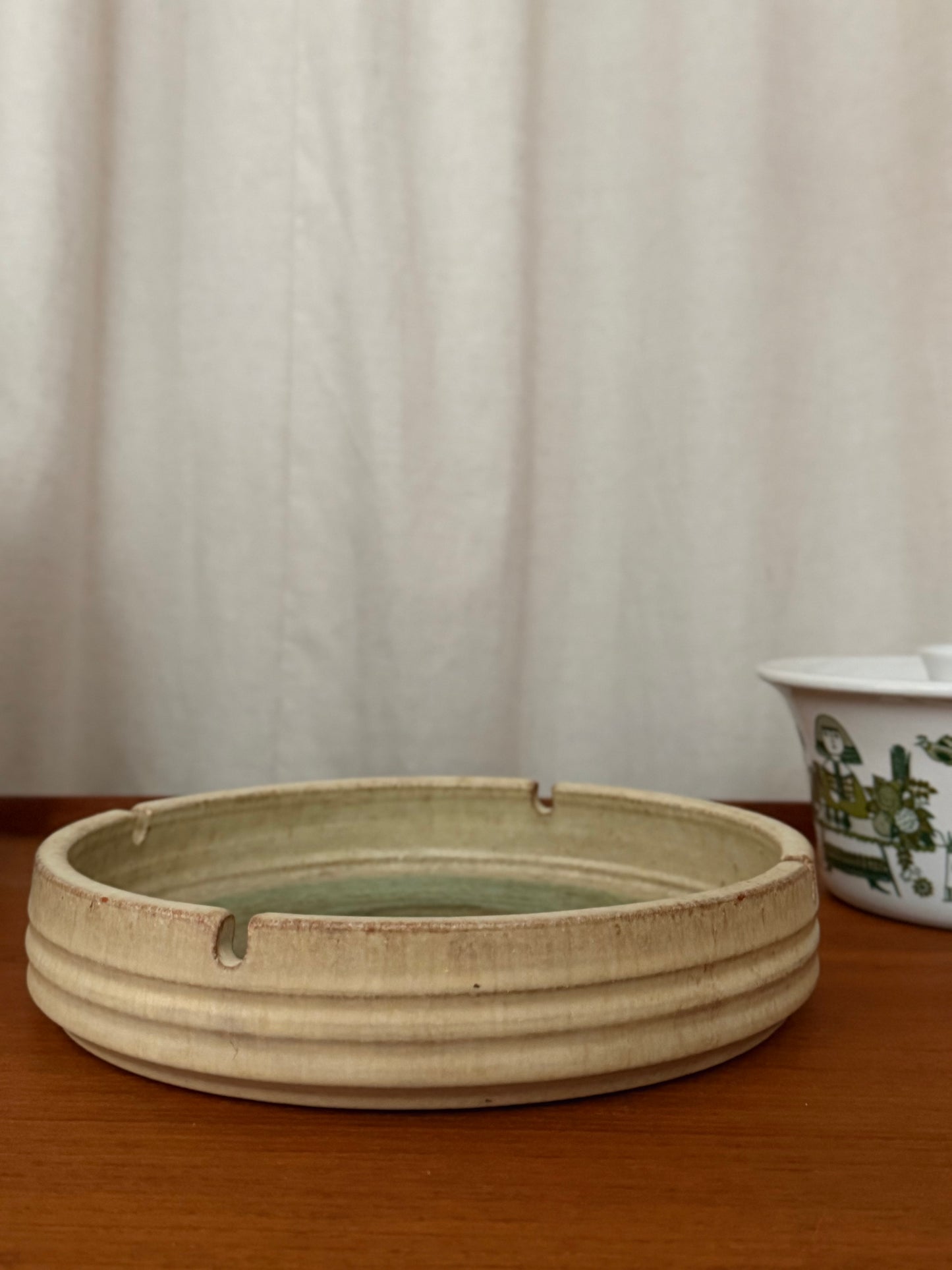 Large ceramic ashtray