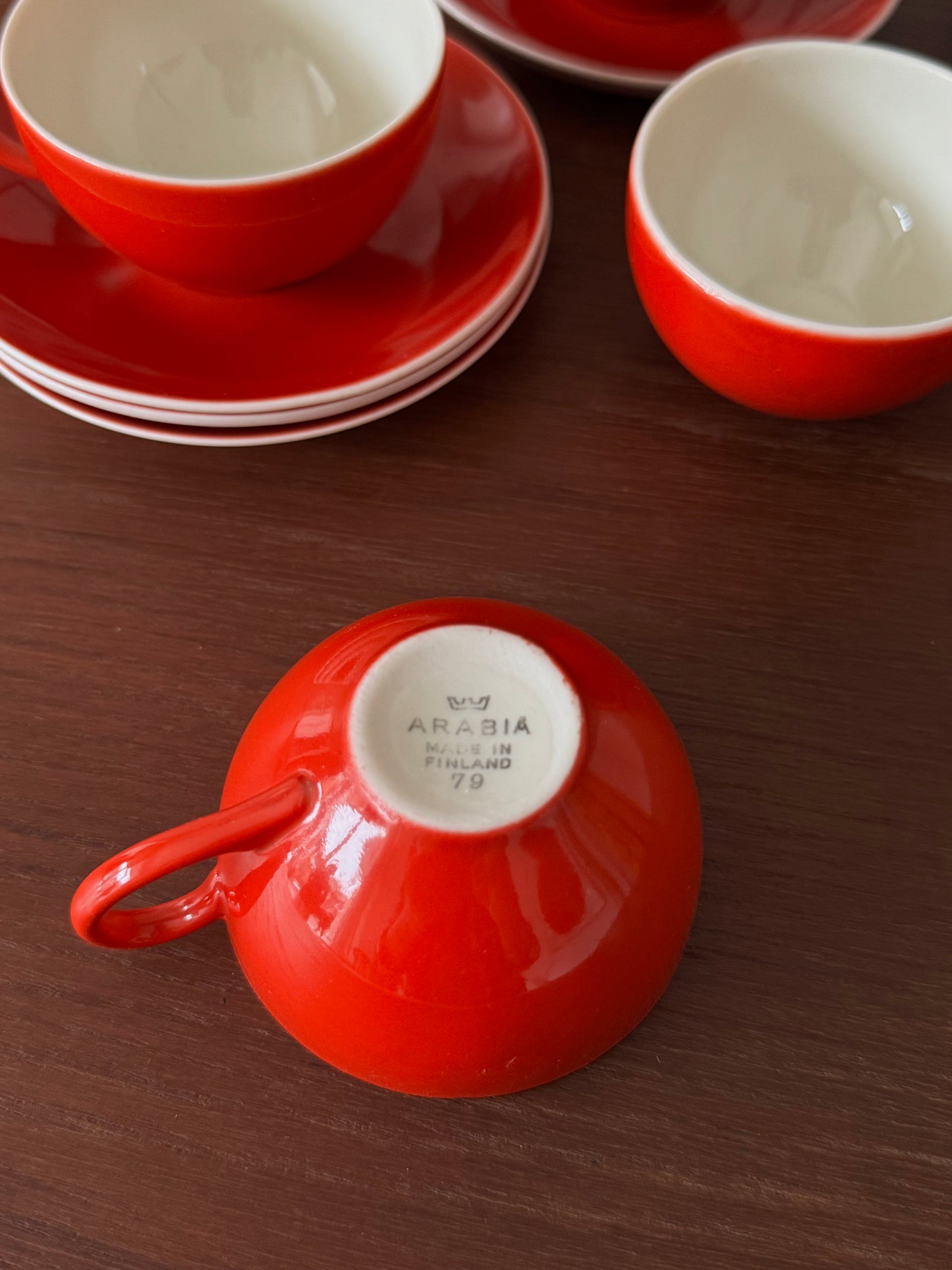 Set of 8 Espresso cups and saucers by Arabia