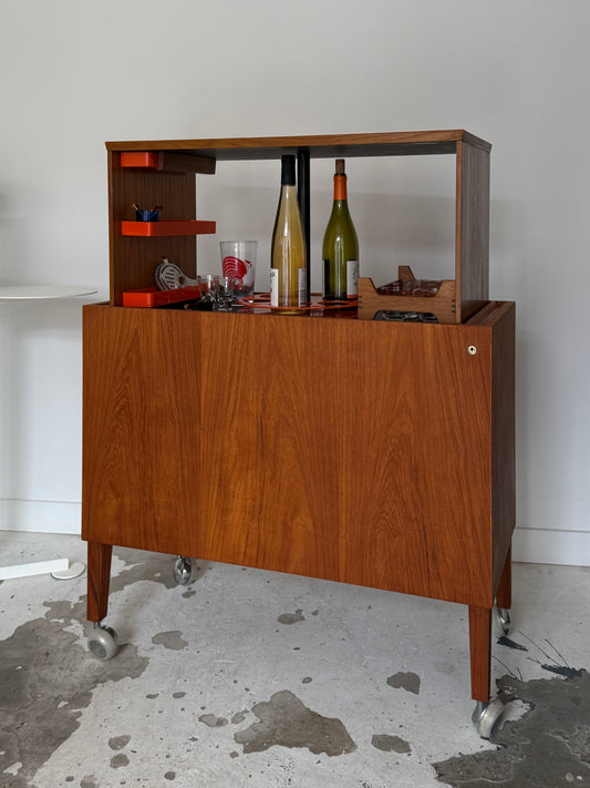 Teak hydraulic bar by Kai Kristiansen for Feldballe Møbler