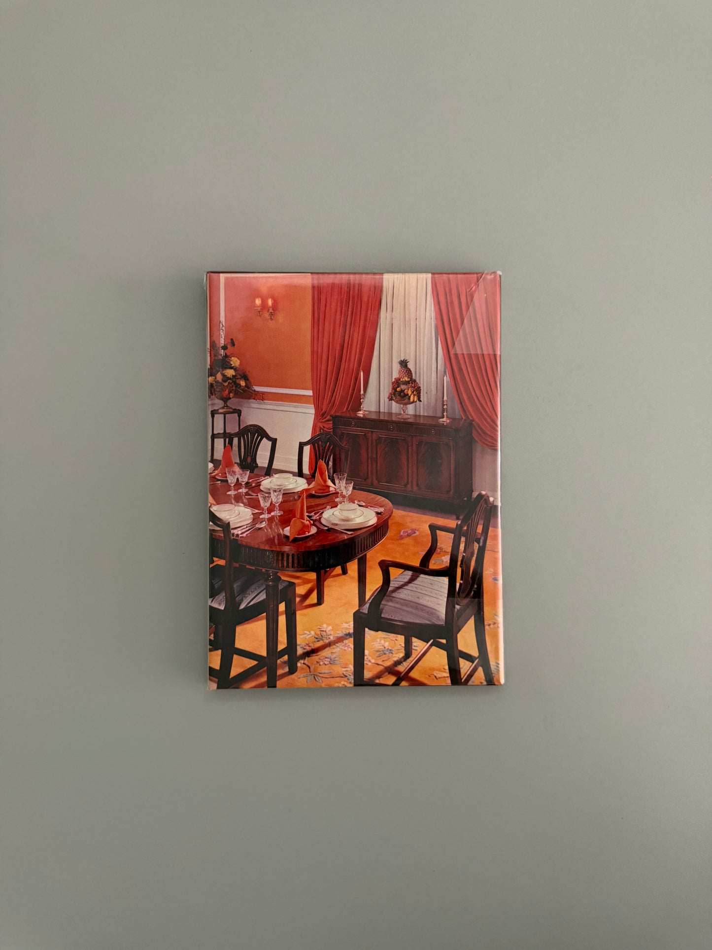 Table Layout and Decoration