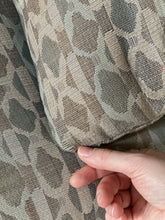 Load image into Gallery viewer, Maralunga sofa by Vico Magistretti for Cassina
