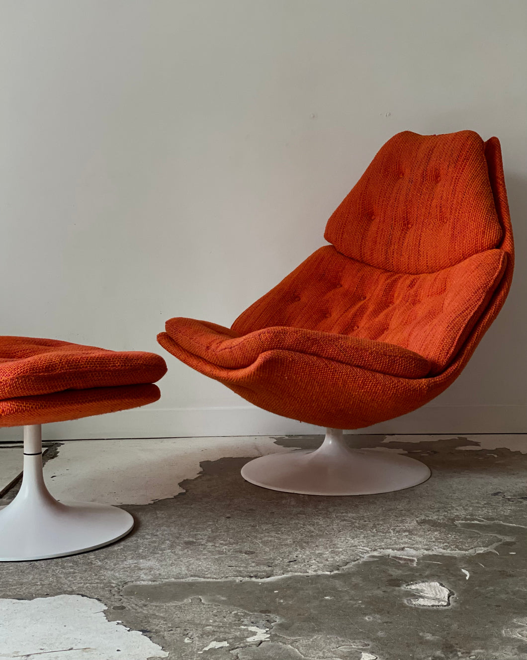 F588 lounge chair and ottoman by Geoffrey Harcourt for Artifort