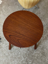Load image into Gallery viewer, Small teak side table
