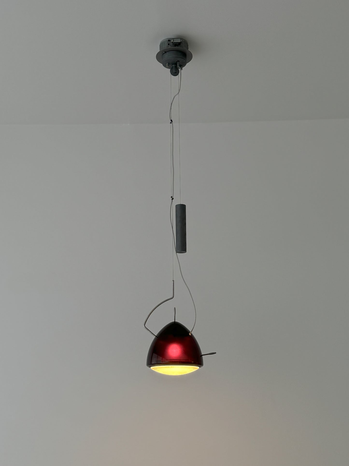 George suspension by Tobias Grau