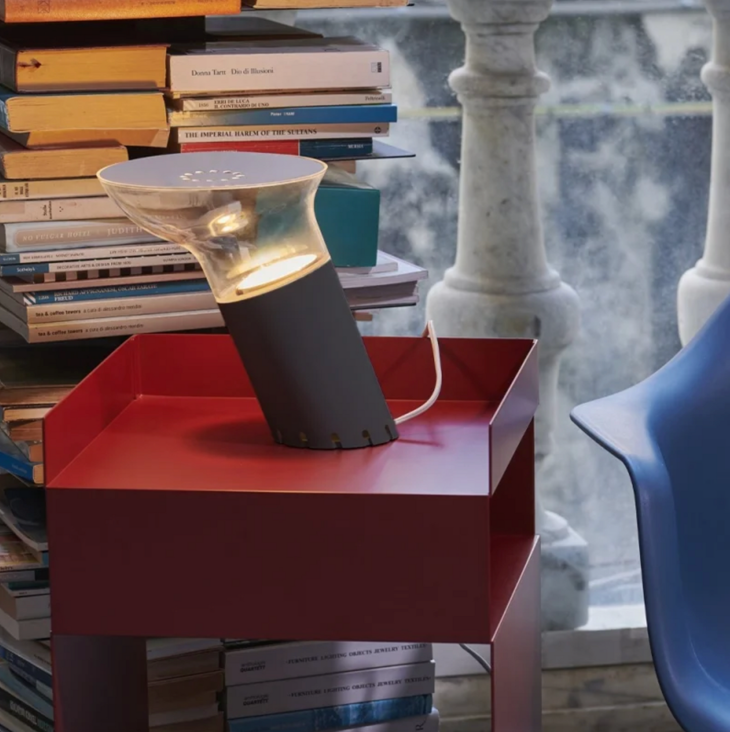 Nitia table lamp by Rodolpho Bonetto