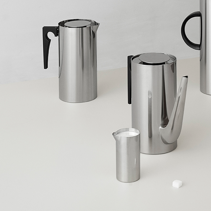 Creamer pot by Arne Jacobsen