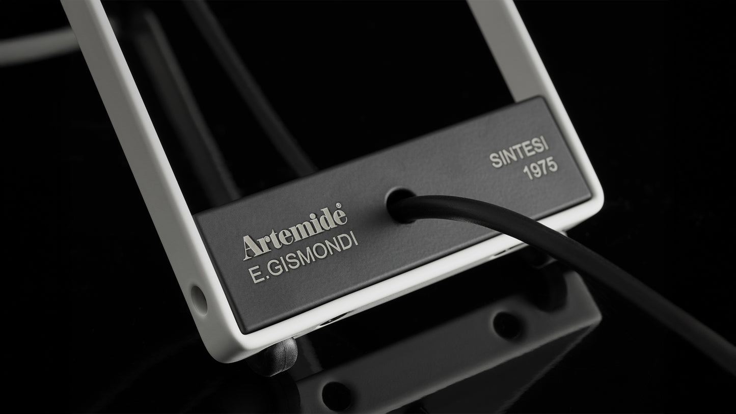 Sintesi table lamp by Ernesto Gismondi