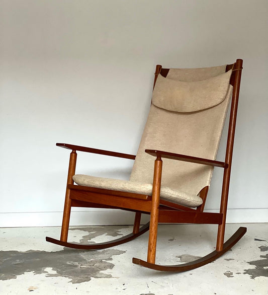 Rocking chair en teck par Hans Olsen pour Juul Kristensen 