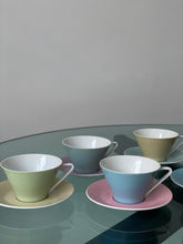 Load image into Gallery viewer, Set of 6 cups and saucers by Konvolut Lilien Porzellan
