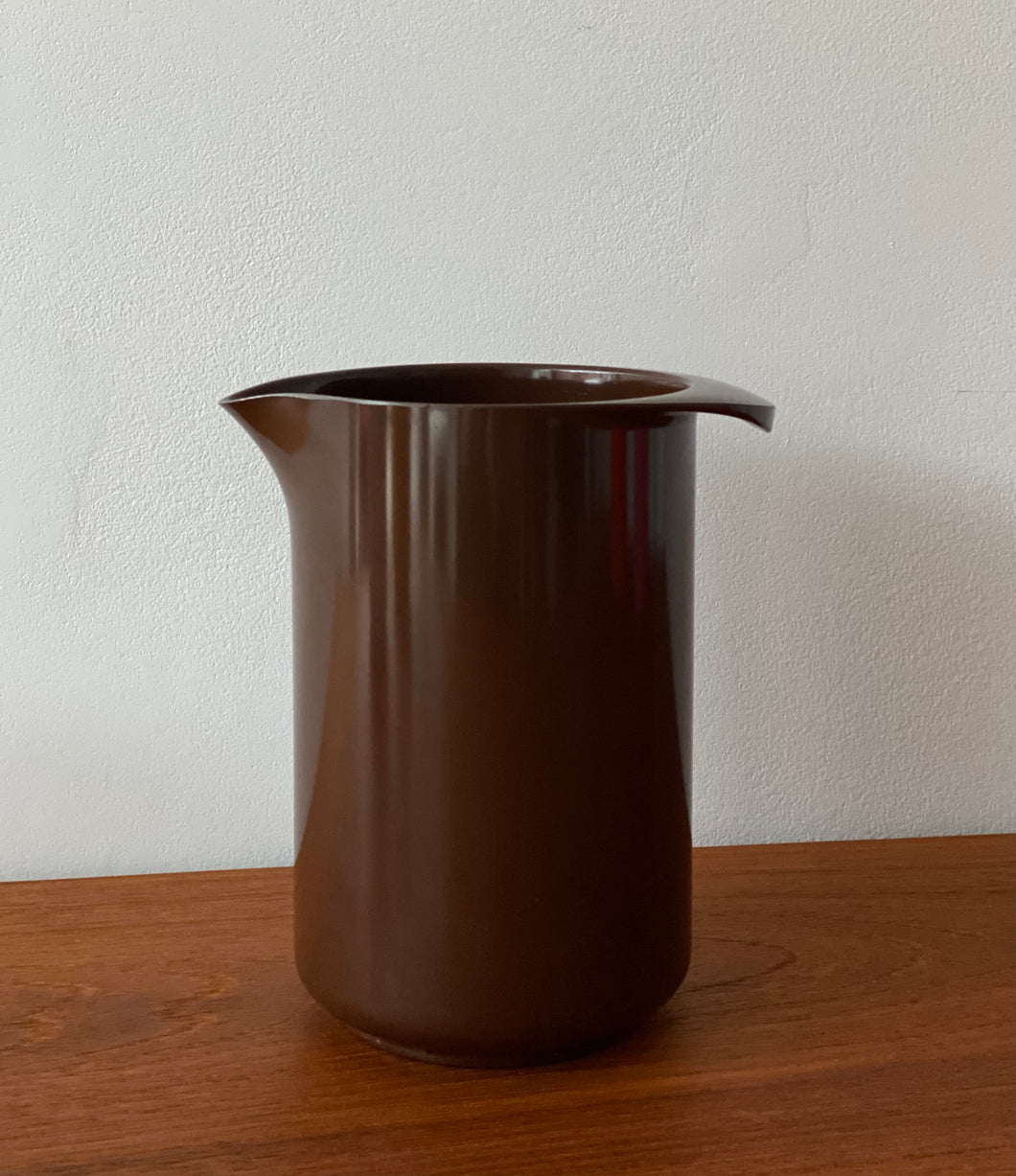 Plastic pitcher by Rosti - 1L
