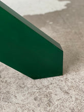 Load image into Gallery viewer, Vidun dining table by Vico Magistretti for De Padova
