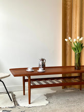 Load image into Gallery viewer, Teak coffee table by Grete Jalk for Glostrop Møbelfabrik
