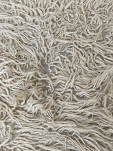 Load image into Gallery viewer, Small flokati rug
