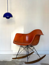 Load image into Gallery viewer, Flowerpot lamp by Verner Panton for Louis Poulsen

