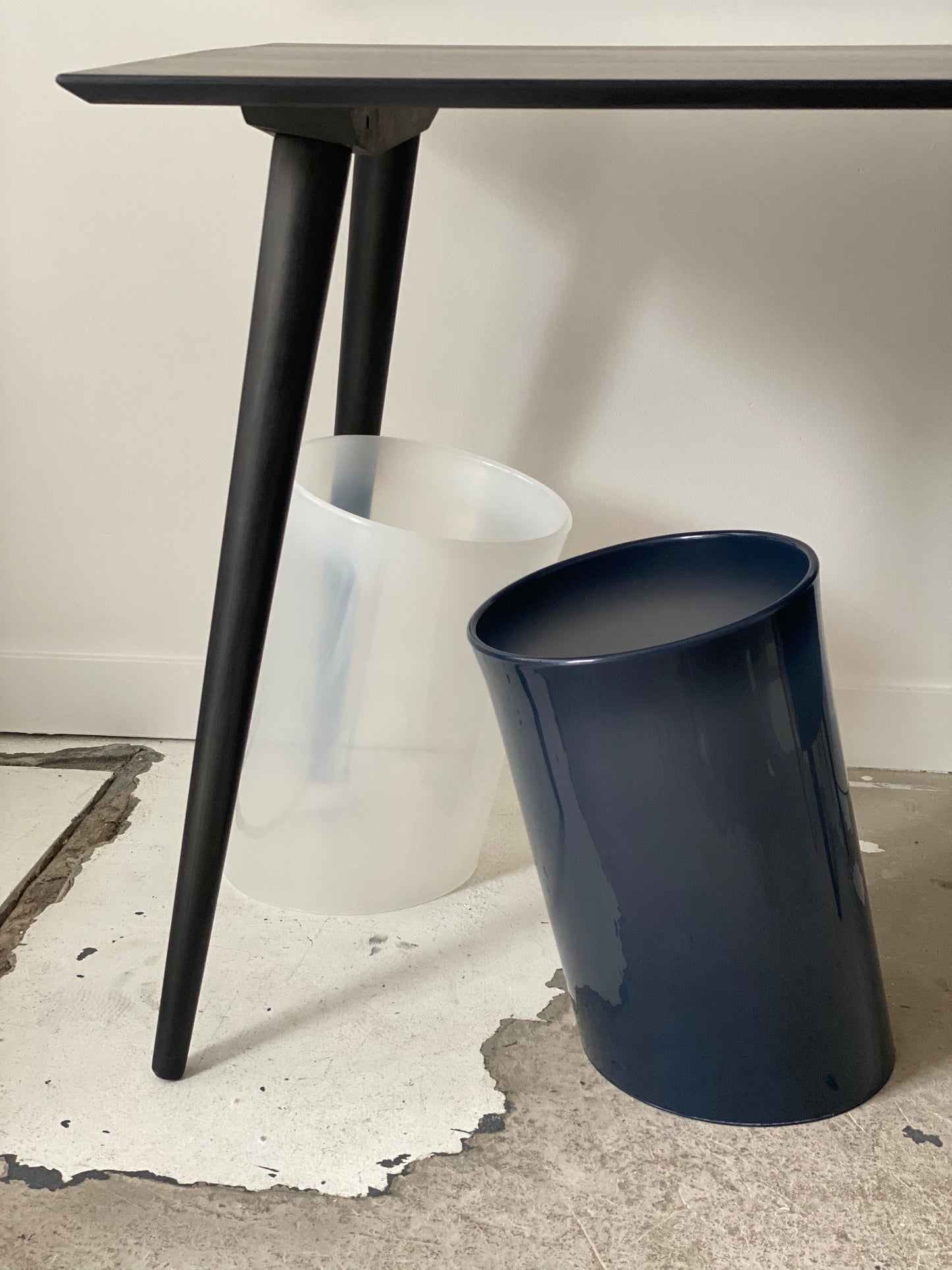 In Attesa wastepaper basket by Enzo Mari