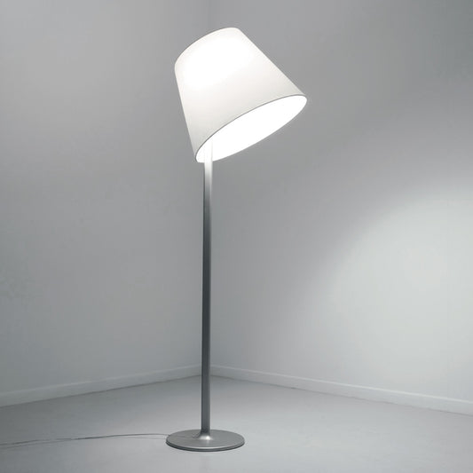 Lampadaire Melampo par Adrien Gardère