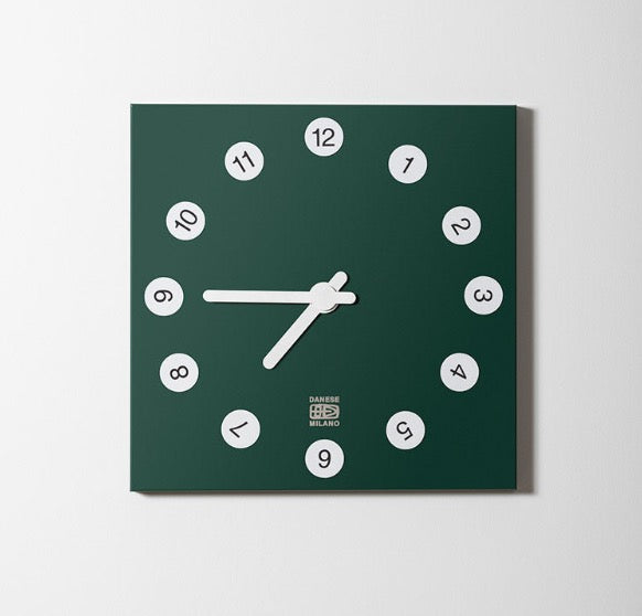 Oramai clock by Giulio Iacchetti